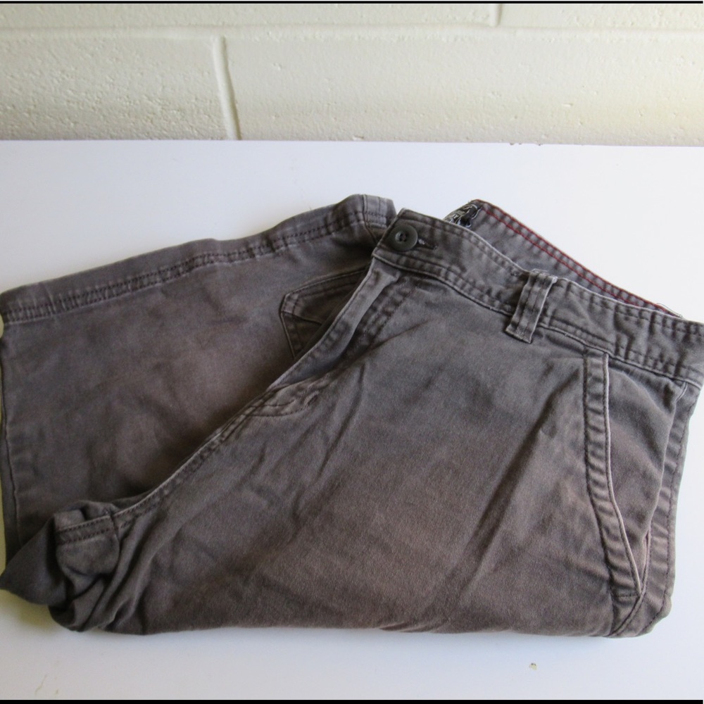 MEN SHORTS 👖